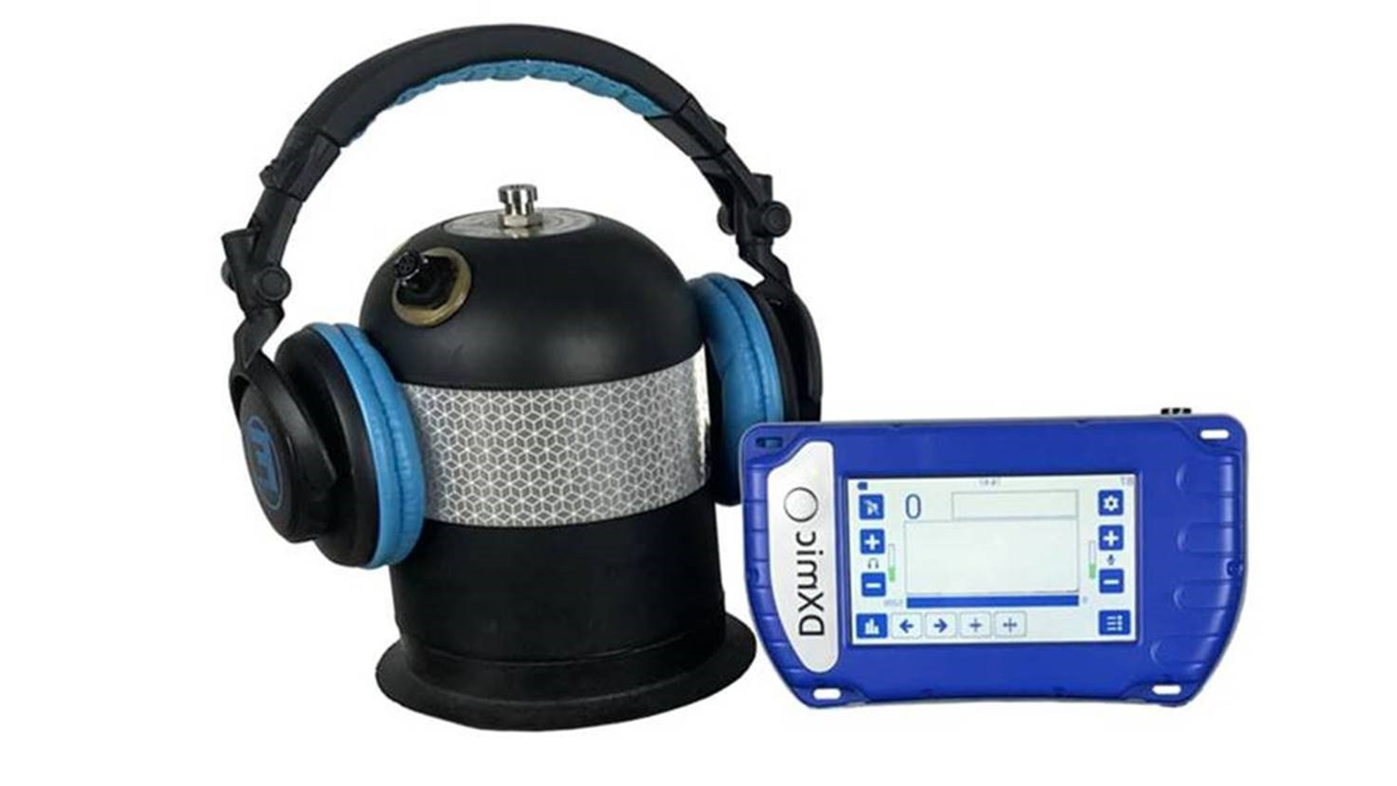 A ground microphone with headphones